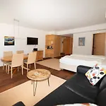 411 Europa By Interhome Apartamento Champfer